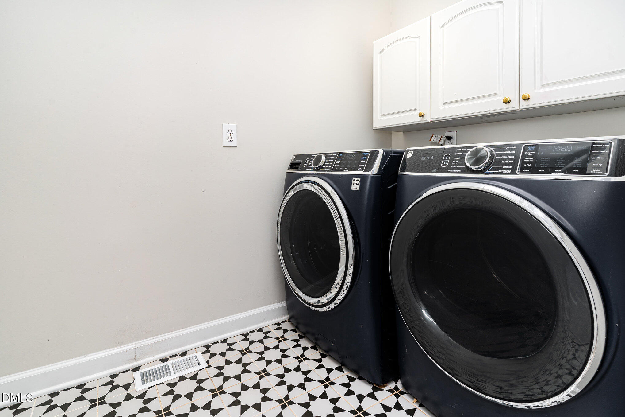 2425 Welsh Tavern Way Wake Forest, NC 27587 - Photo 24 of 34 a close up view of a washer and dryer