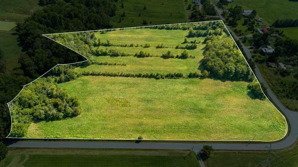 2154 Carters Valley Road Greeneville, TN 37745 - Photo 5 of 21 carters valley 6