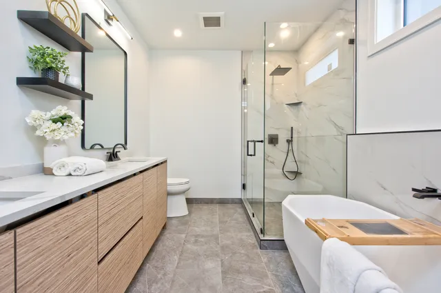 $2,599,000 | 1325 North Artesian Avenue, Chicago, IL 60622