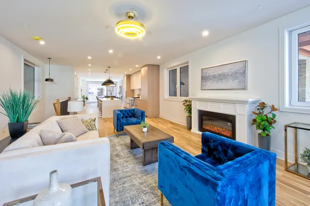 $2,599,000 | 1325 North Artesian Avenue, Chicago, IL 60622