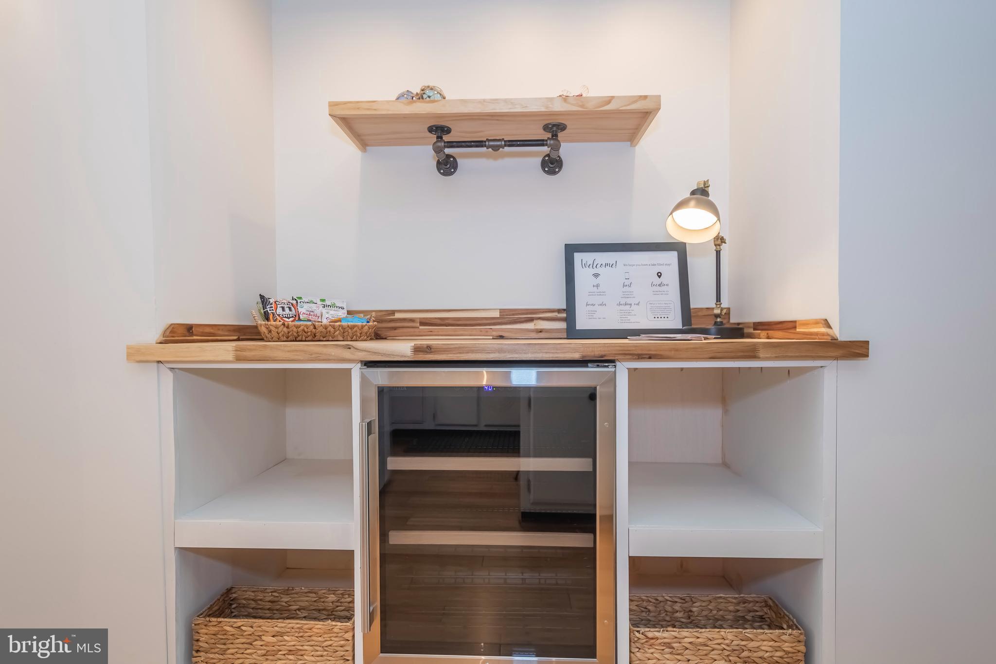 189 Red Run Road, Unit 1C2 Oakland, MD 21550 - Photo 7 of 50 a room with a sink and a stove