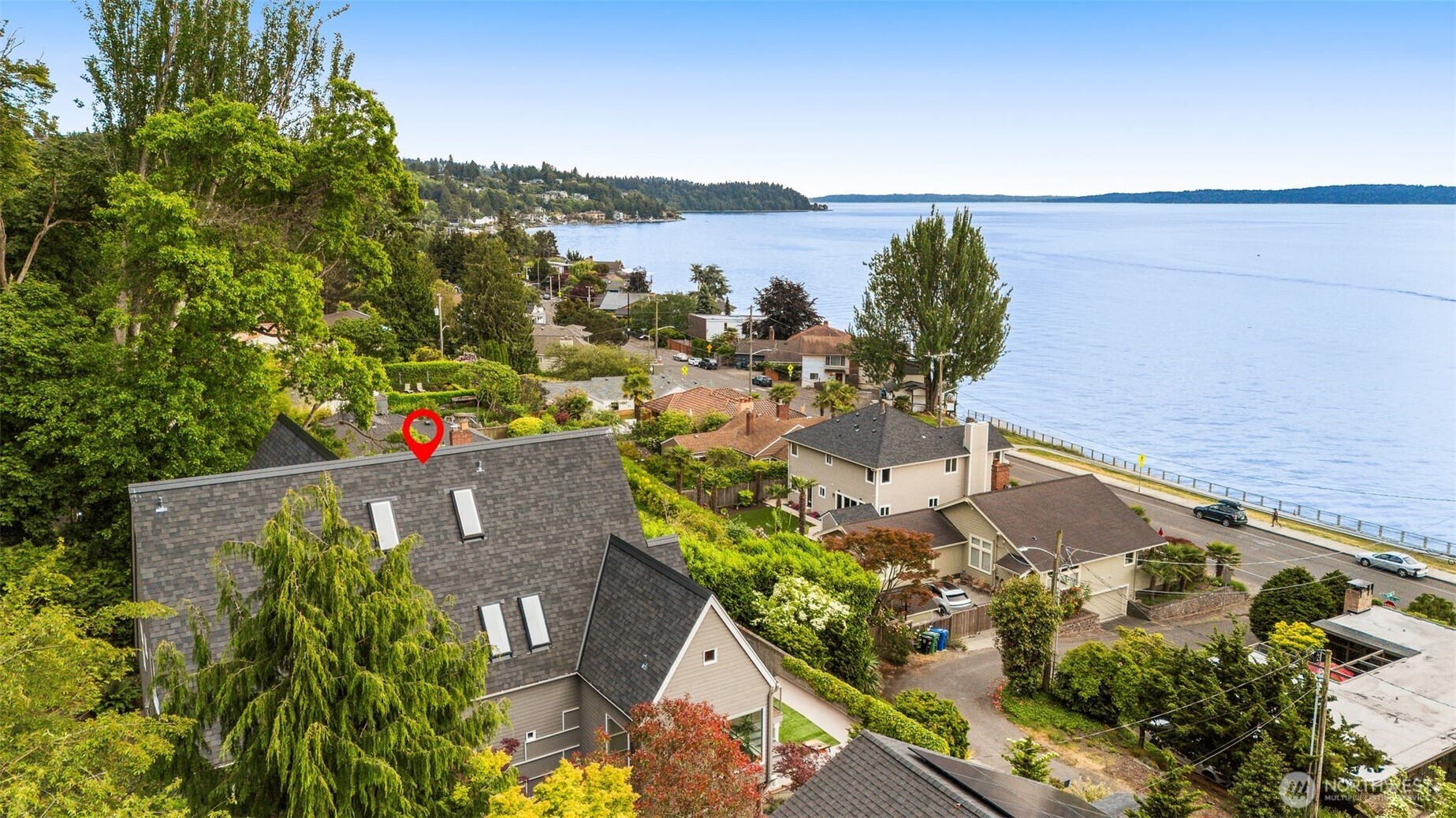 4622 57th Avenue Southwest Seattle, WA 98116 - Photo 5 of 36