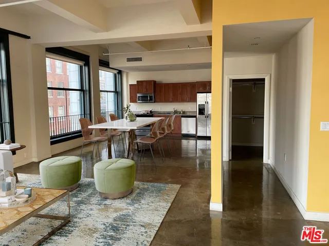 $2,900 | 315 West 5th Street, Unit 509, Los Angeles, CA 90013