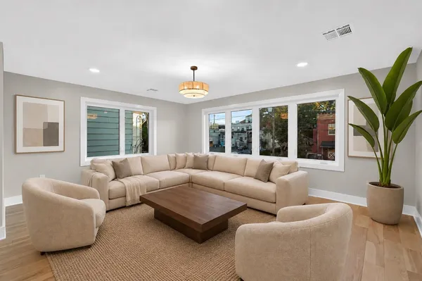 $3,750 | 29 West 9th Street, Unit 1, Bayonne, NJ 07002