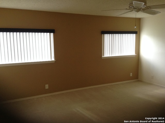 7231 Raintree Forest San Antonio, TX 78233 - Photo 13 of 20 an empty room with a window