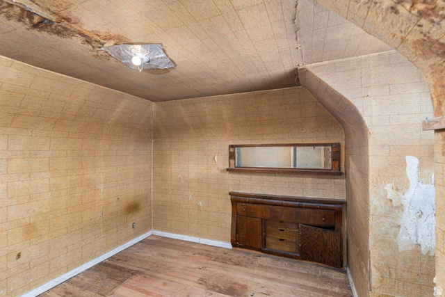 482 West 100 N Street Beaver, UT 84713 - Photo 24 of 41 Upstairs bedroom 1 featuring hardwood / wood-style floors