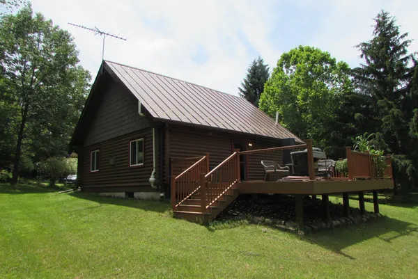 $649,900 | E2576 Christmas Tree Lane, Waupaca, WI 54981