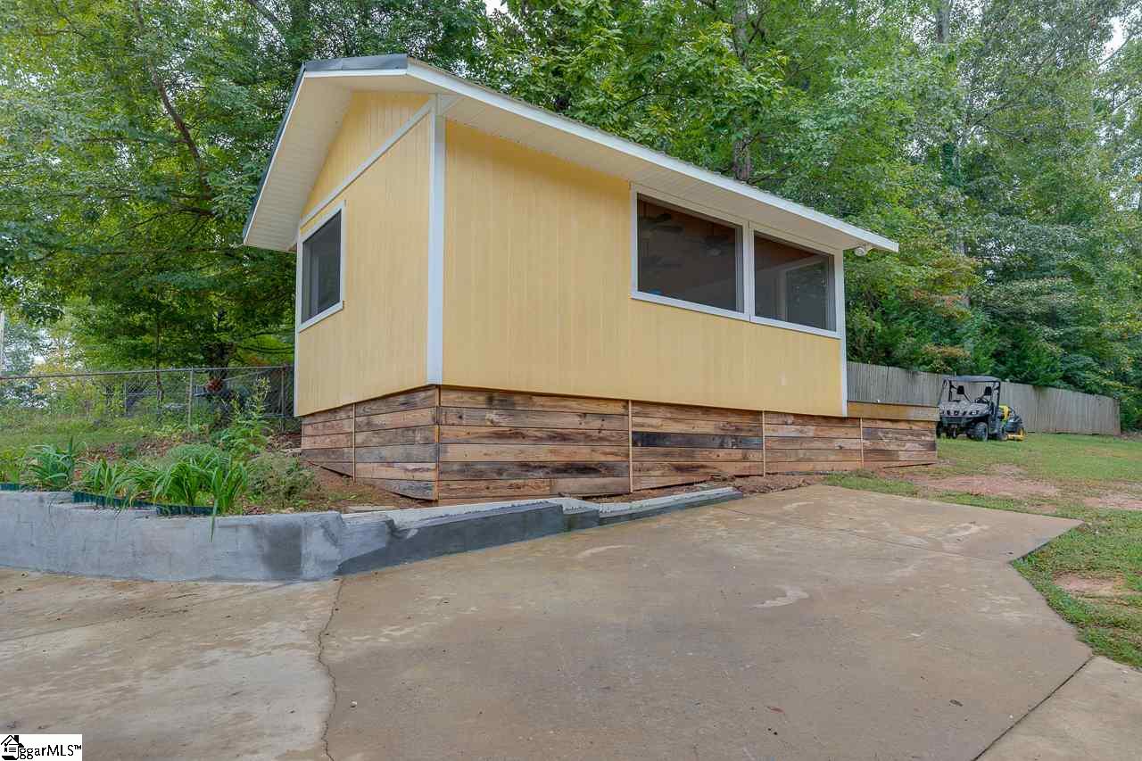 354 Adger Road Easley, SC 29642 - Photo 31 of 36