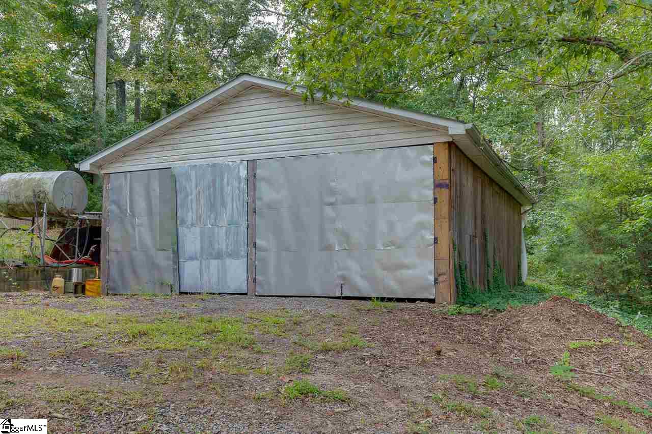 354 Adger Road Easley, SC 29642 - Photo 34 of 36