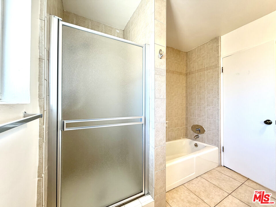 9157 Alcott Street, Unit 4 Los Angeles, CA 90035 - Photo 11 of 12