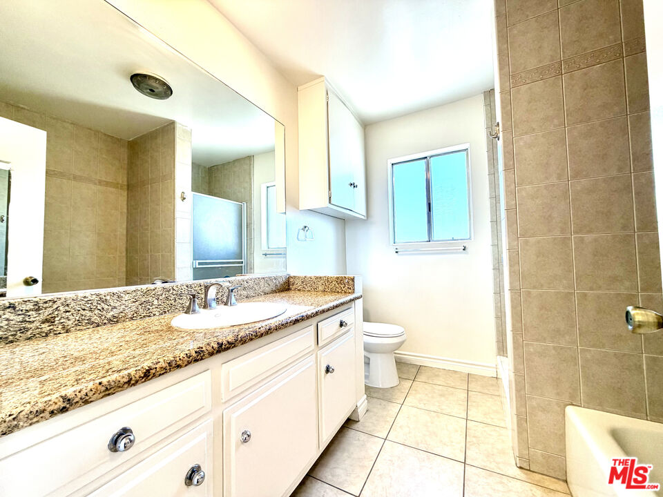 9157 Alcott Street, Unit 4 Los Angeles, CA 90035 - Photo 10 of 12