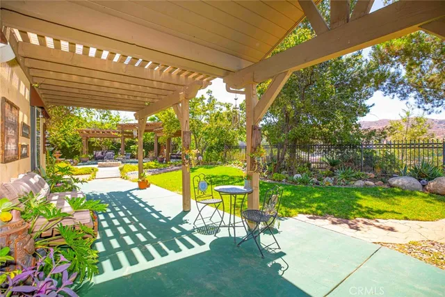 $1,699,000 | 10266 Horse Haven Street, Sun Valley, CA 91352