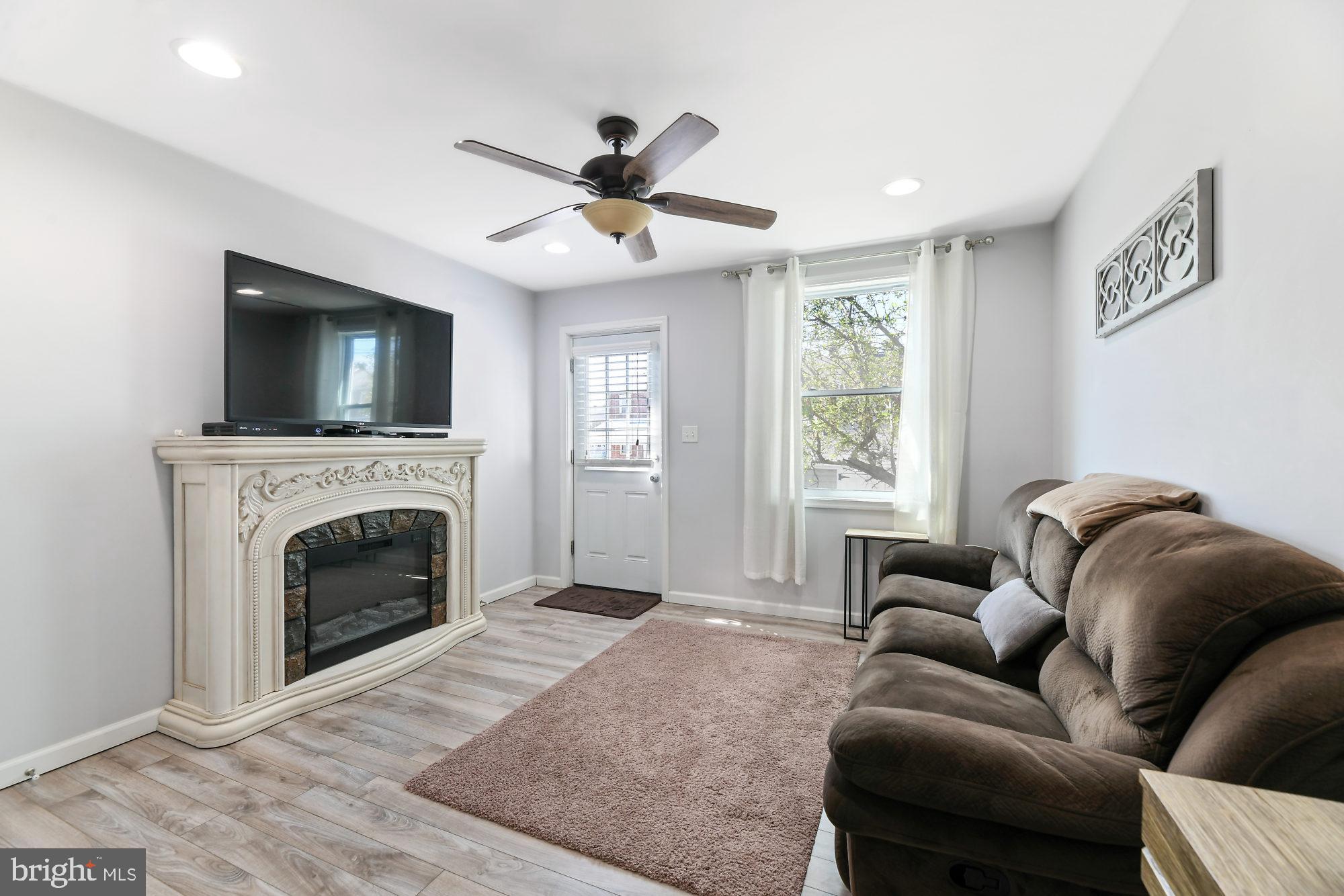8161 Mid Haven Road Baltimore, MD 21222 - Photo 12 of 28