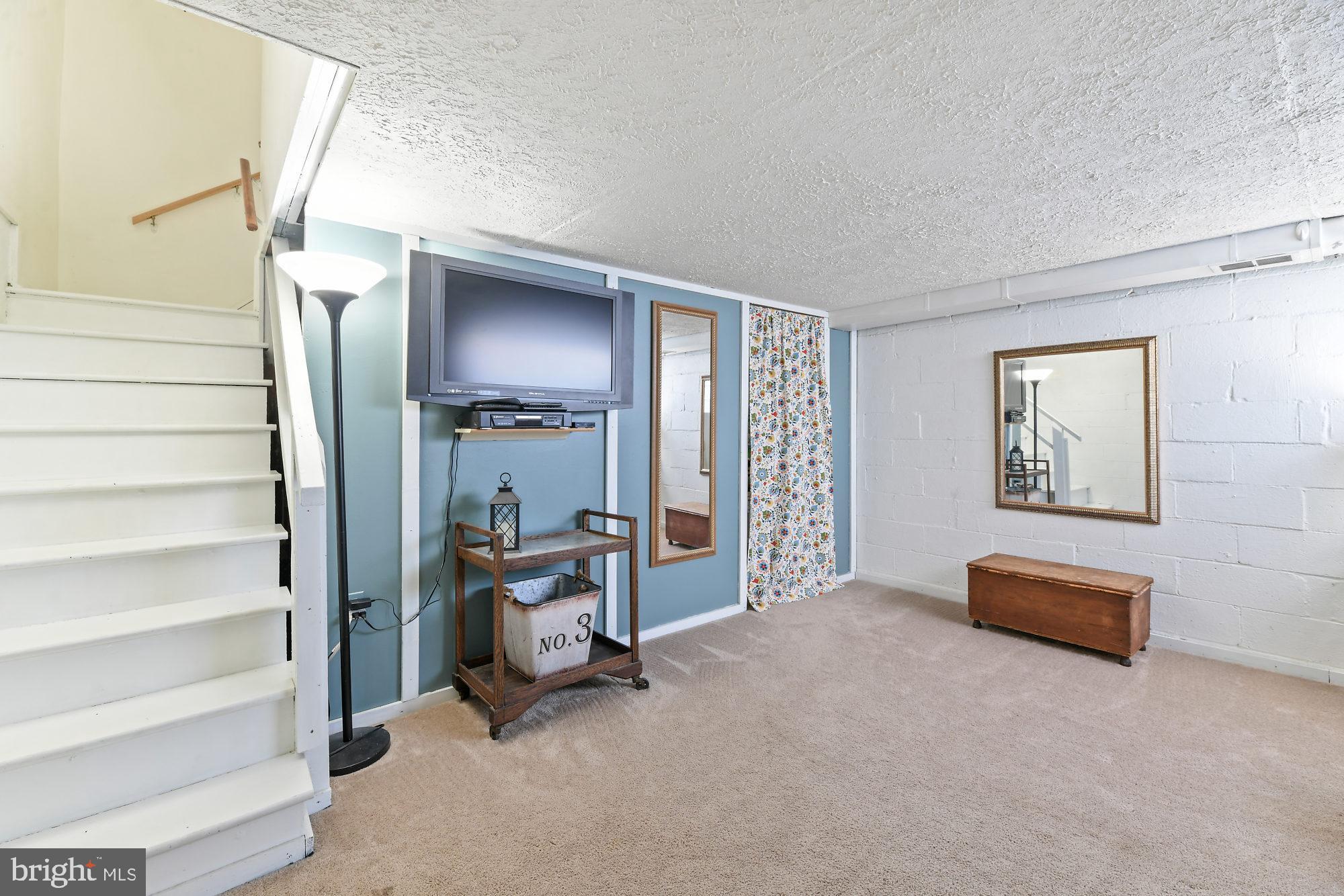 8161 Mid Haven Road Baltimore, MD 21222 - Photo 20 of 28