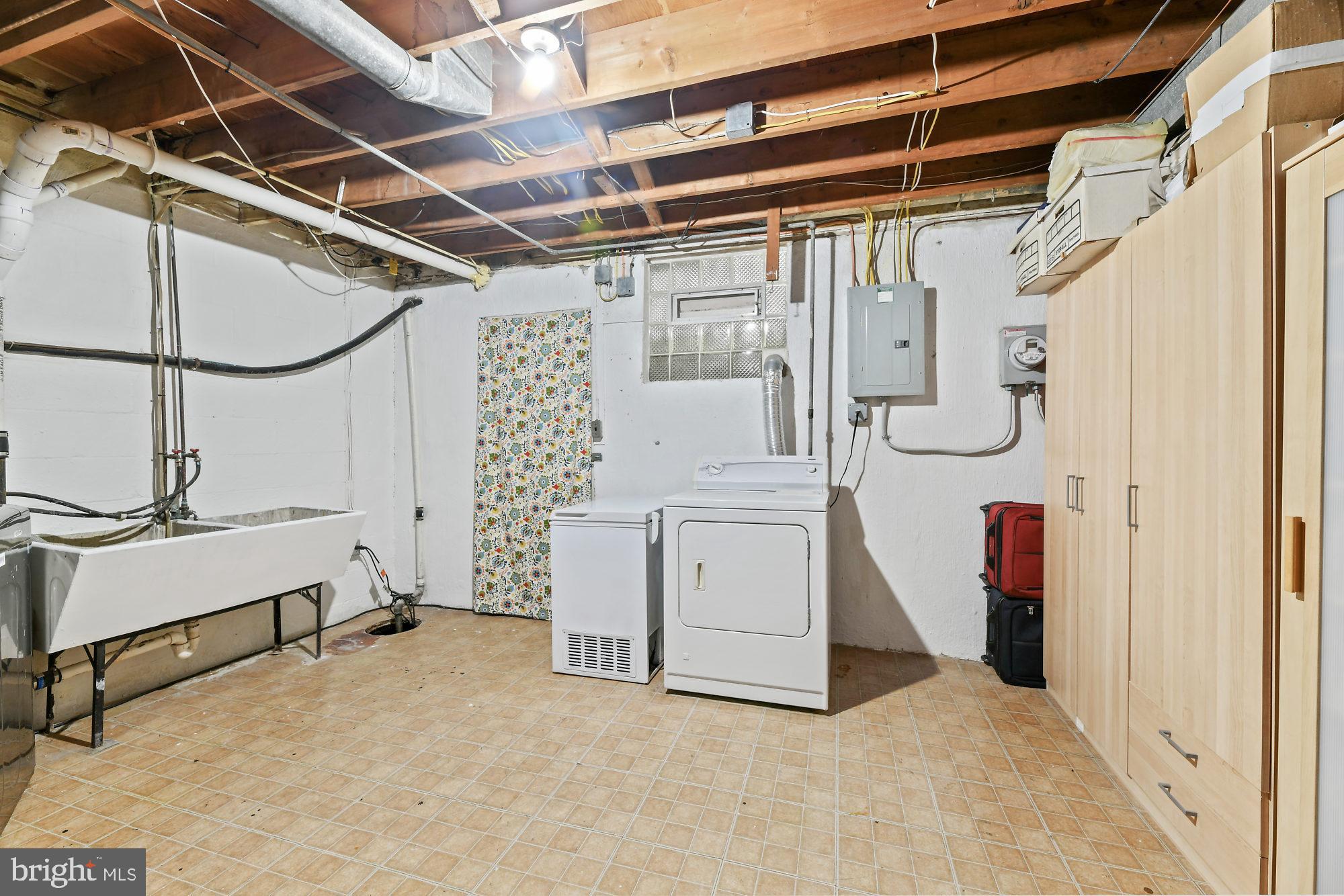 8161 Mid Haven Road Baltimore, MD 21222 - Photo 23 of 28