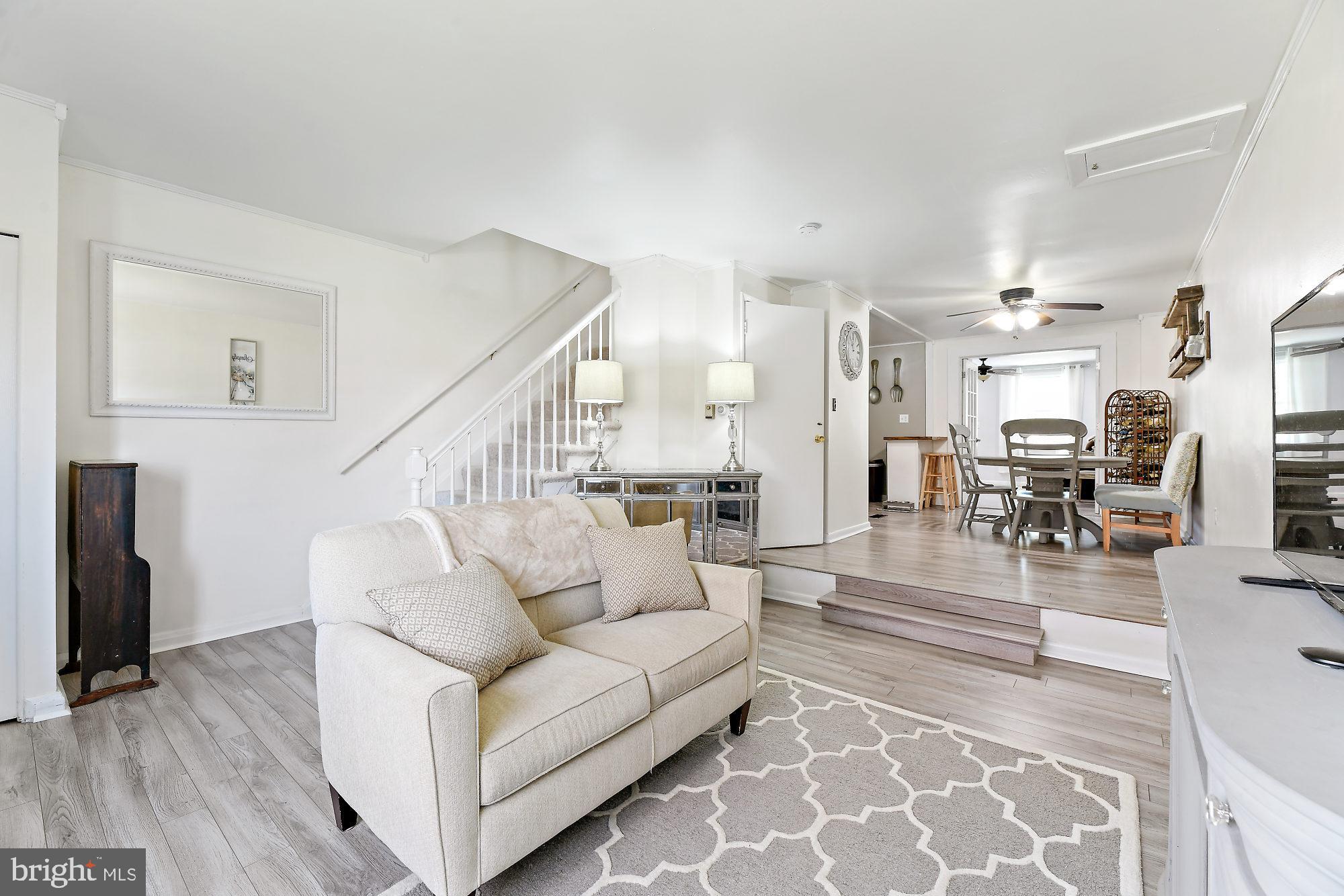 8161 Mid Haven Road Baltimore, MD 21222 - Photo 5 of 28