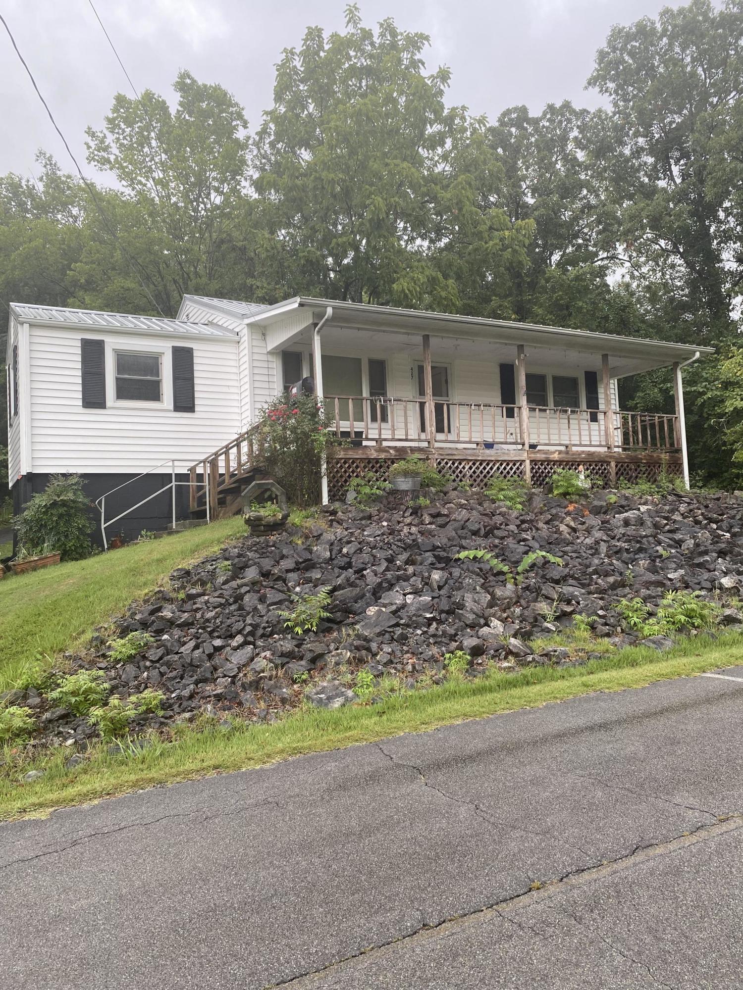 427 Wykle Road Greeneville, TN 37743 - Photo 1 of 16 IMG_3693