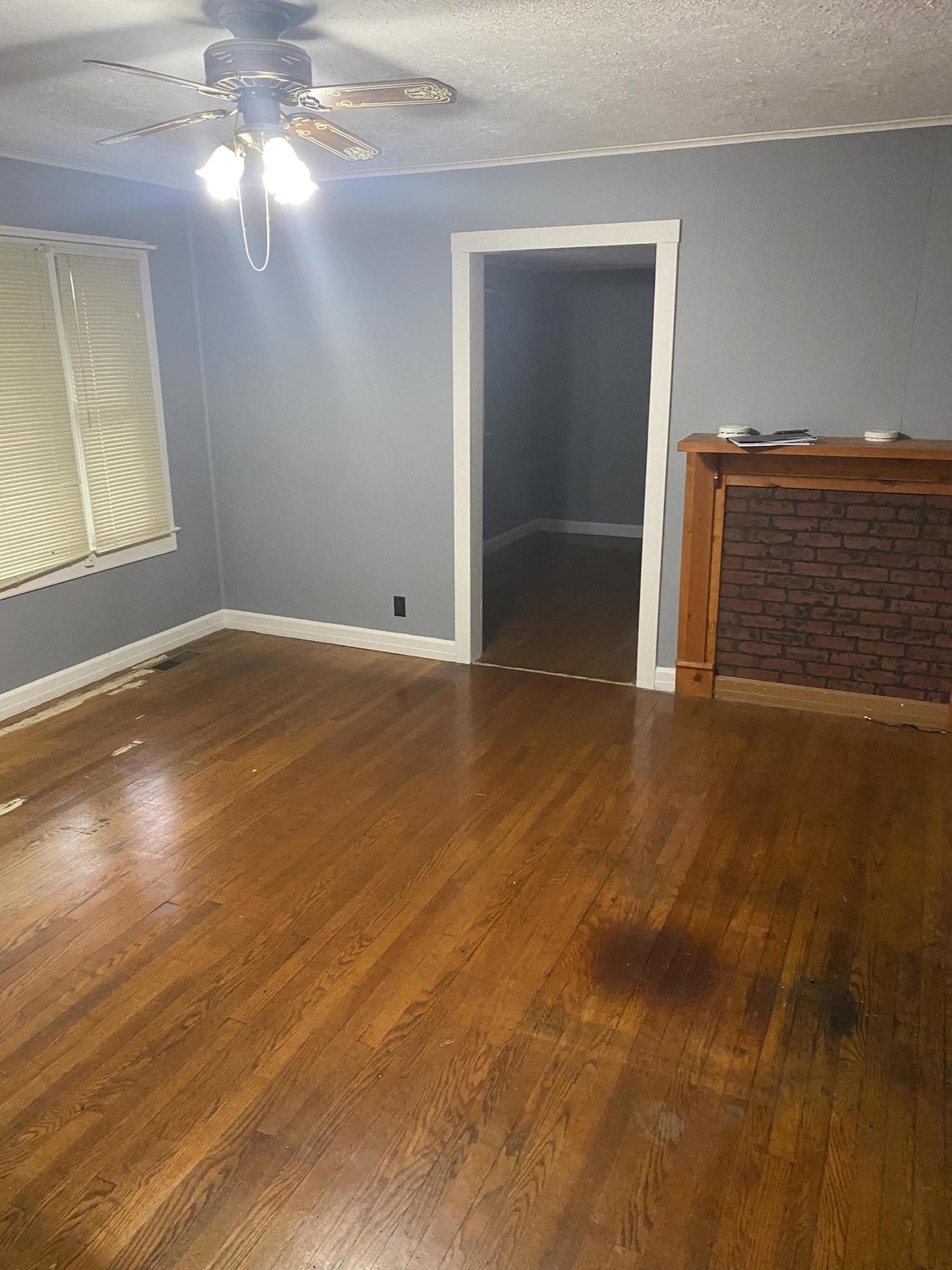 427 Wykle Road Greeneville, TN 37743 - Photo 8 of 16 IMG_3685