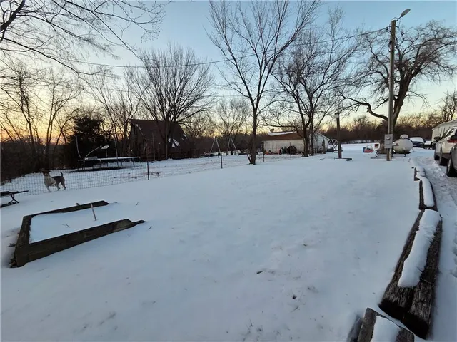 $375,000 | 38708 East Hudson Road, Oak Grove, MO 64075