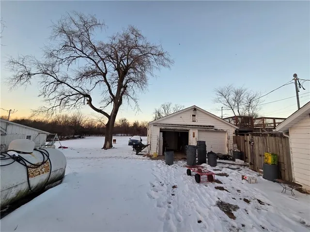 $375,000 | 38708 East Hudson Road, Oak Grove, MO 64075