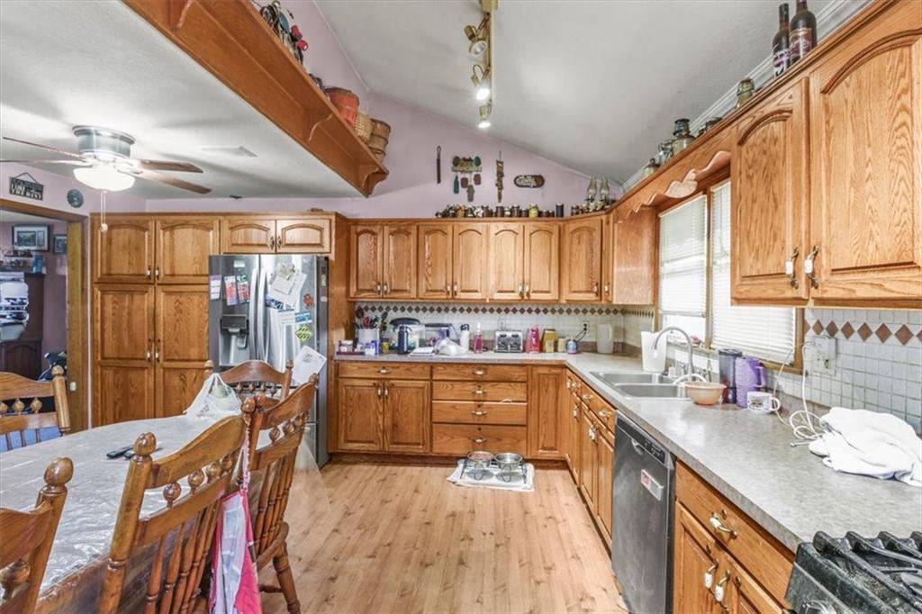 38708 East Hudson Road Oak Grove, MO 64075 - Photo 6 of 29