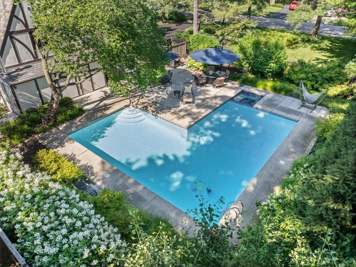 1137 Locust Road Wilmette, IL 60091 - Photo 51 of 63 Gallery Image 51
