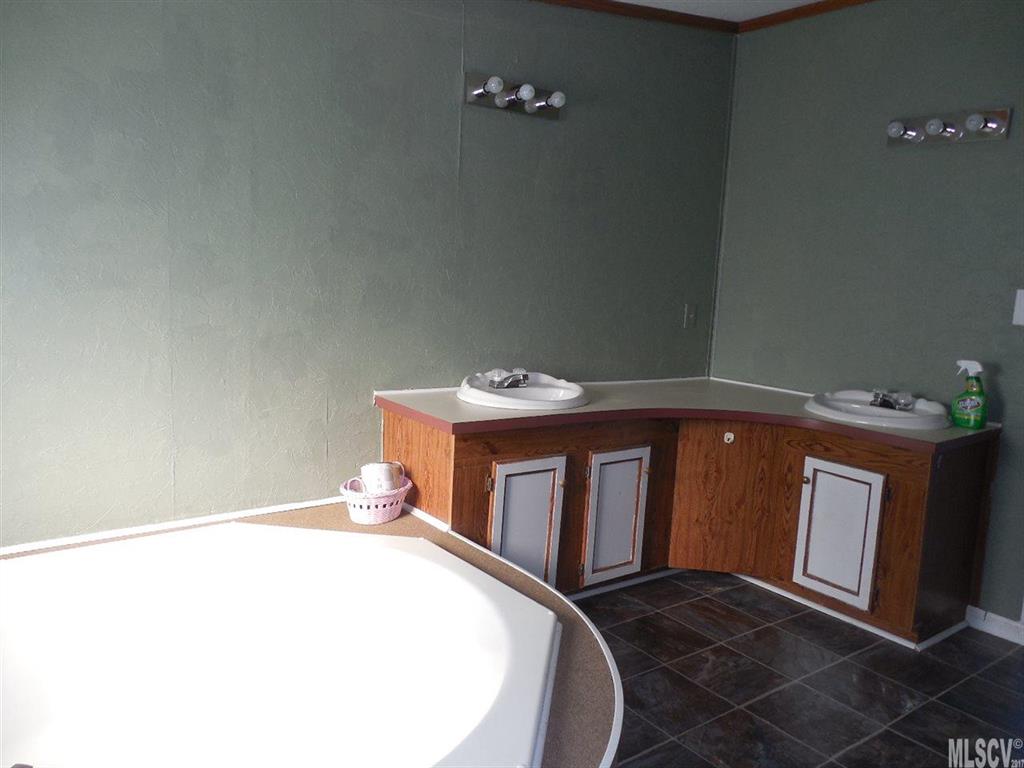 114 Riverview Road Taylorsville, NC 28681 - Photo 4 of 14