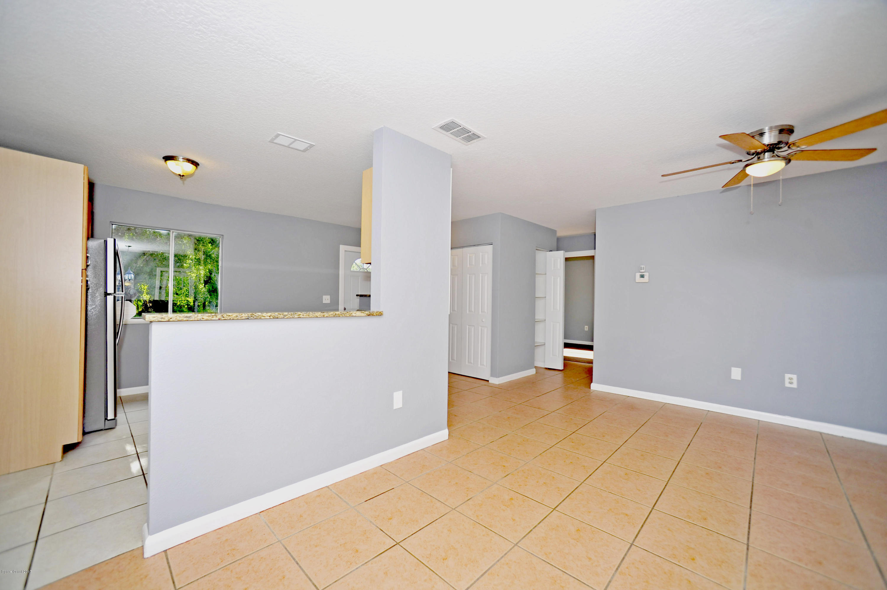 875 Doverbrook Road Northwest Palm Bay, FL 32907 - Photo 8 of 17 _REW0608