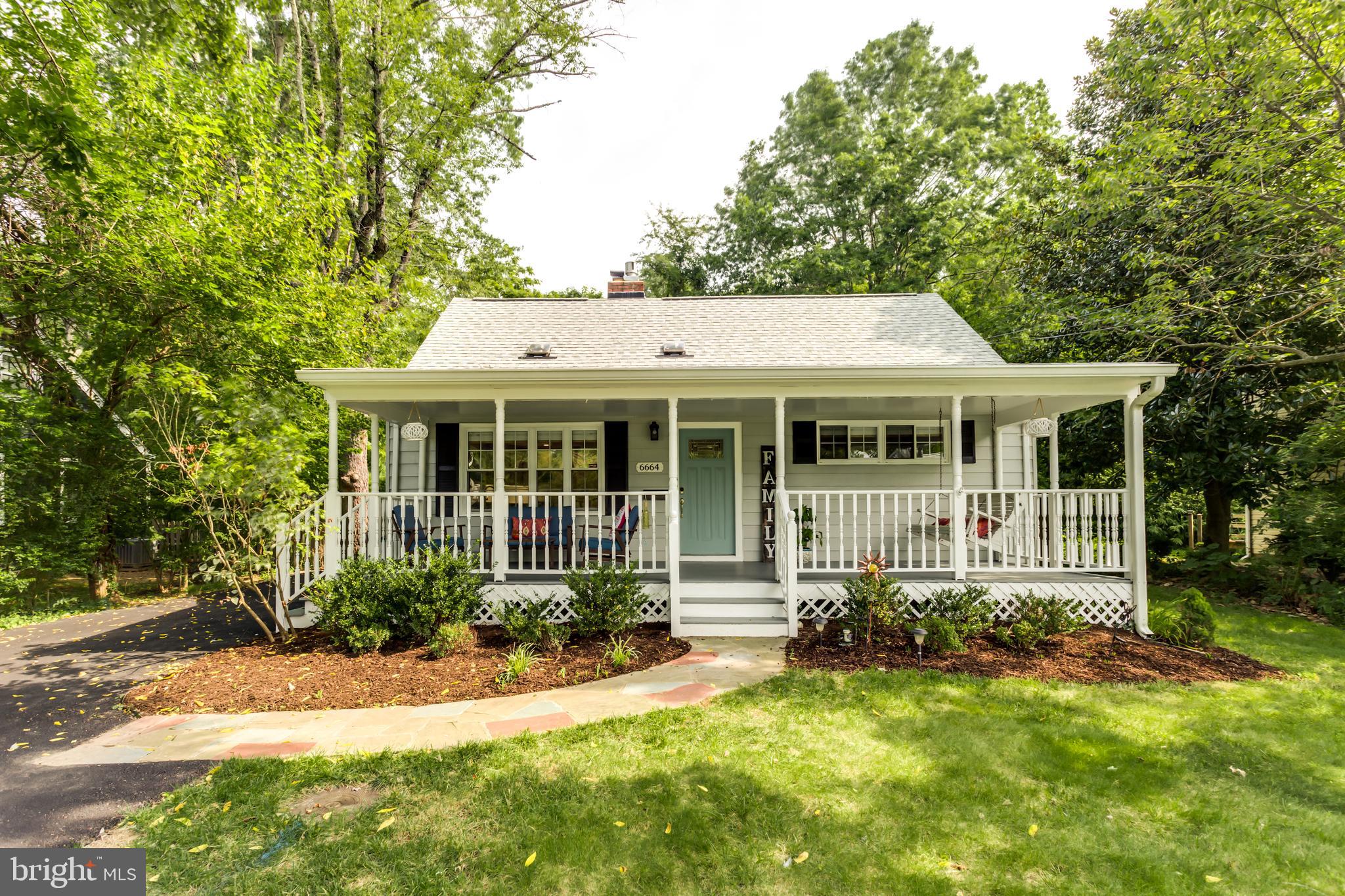 6664 Barrett Road Falls Church, VA 22042 - Photo 3 of 60 Regal Curb Appeal