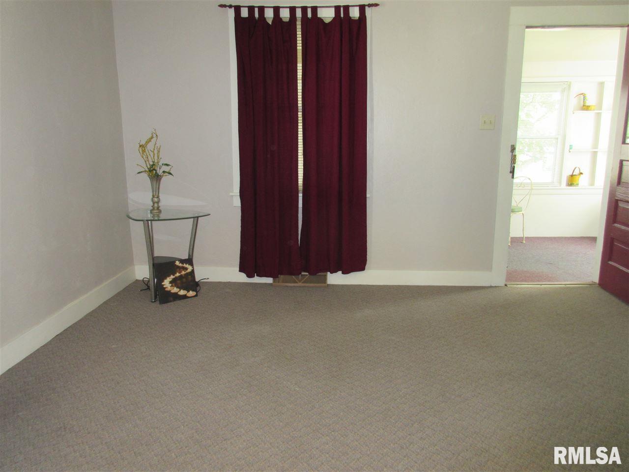 111 West A Street Alpha, IL 61413 - Photo 3 of 11 Gallery Image 3