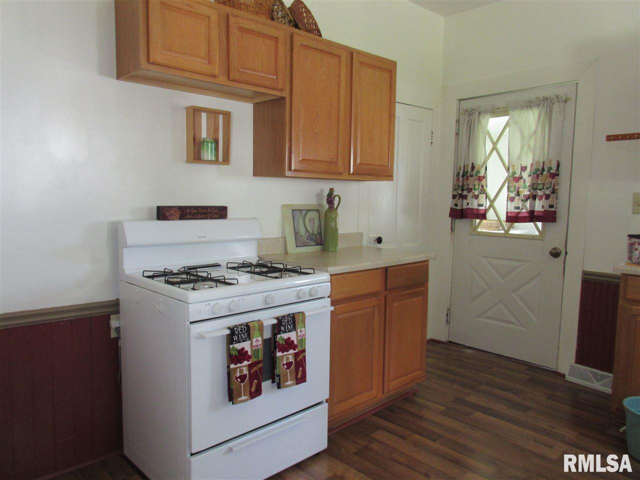 111 West A Street Alpha, IL 61413 - Photo 7 of 11 Gallery Image 7