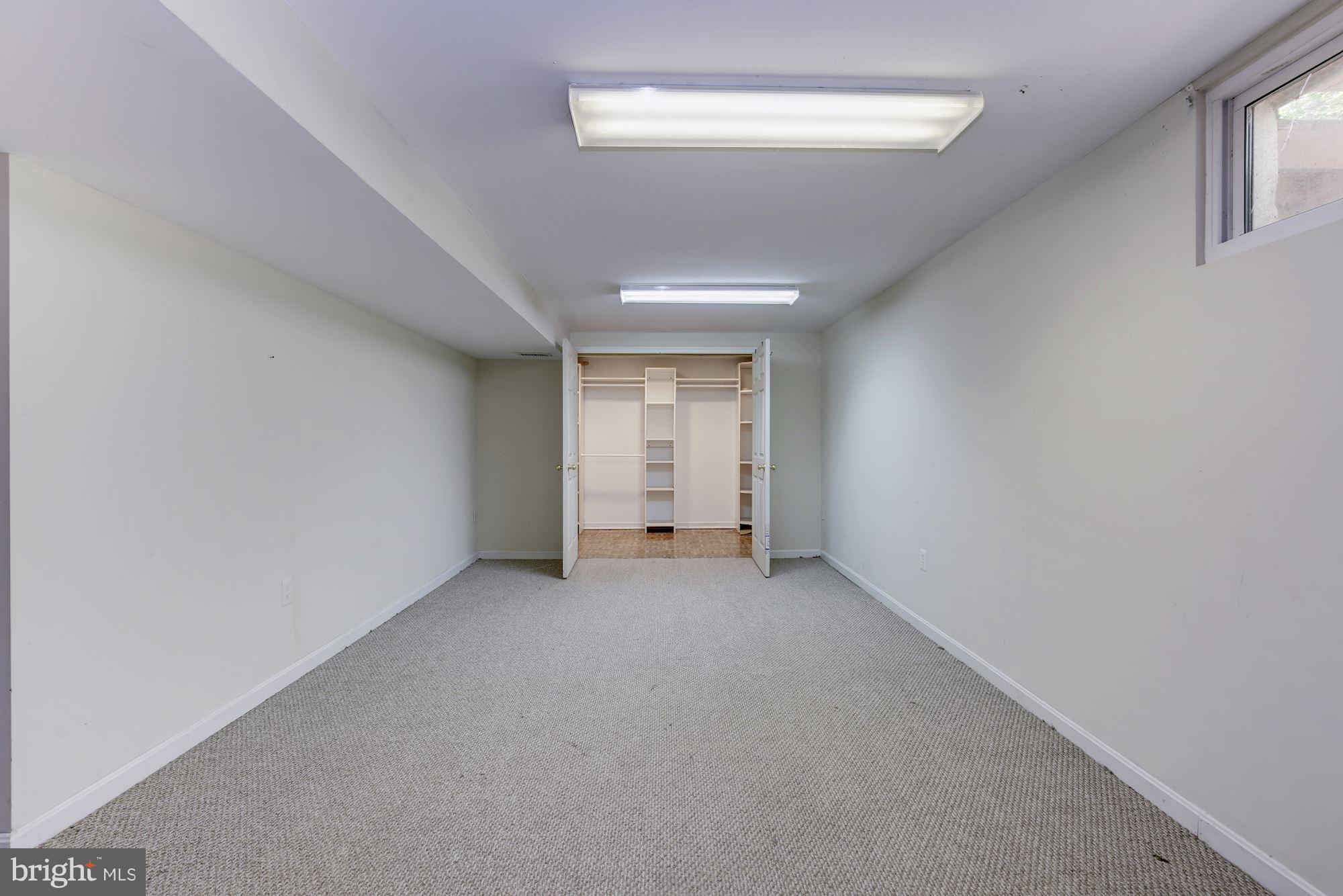 5765 Heming Avenue Springfield, VA 22151 - Photo 27 of 30 Interior (General)