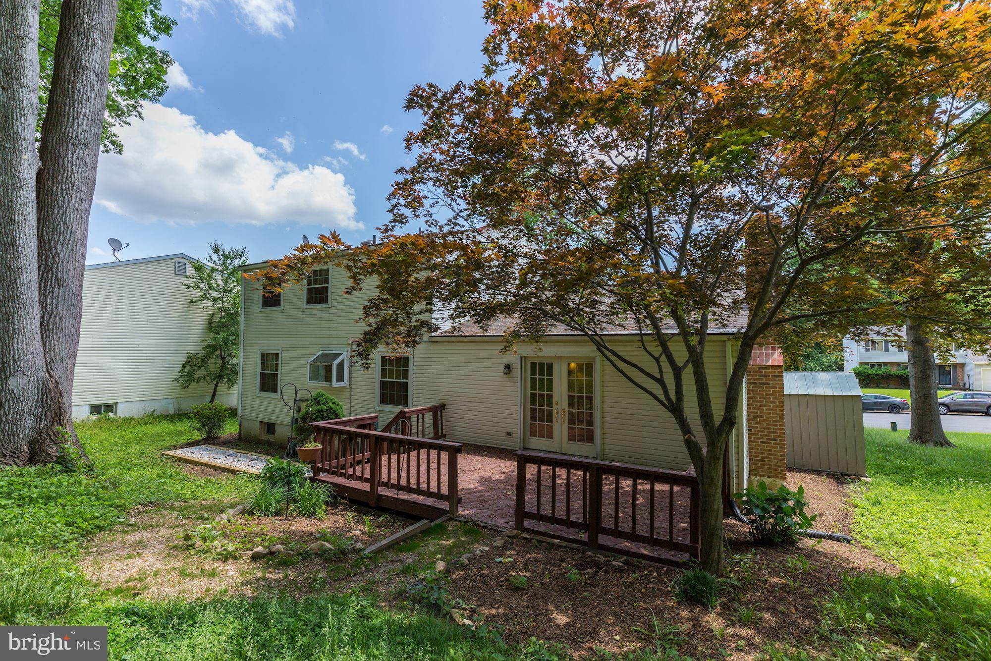 5765 Heming Avenue Springfield, VA 22151 - Photo 29 of 30 Exterior (Rear)