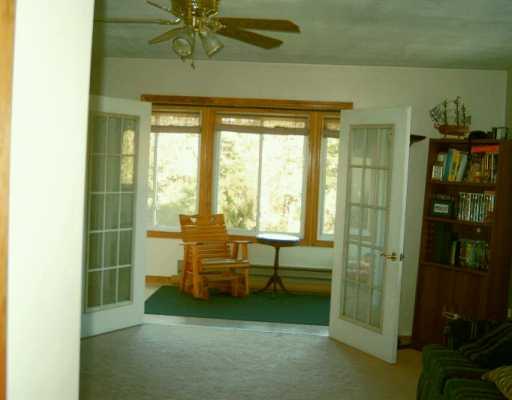 1158 Walton Road Jeannette, PA 15644 - Photo 2 of 8 Den/Family/Great Room.