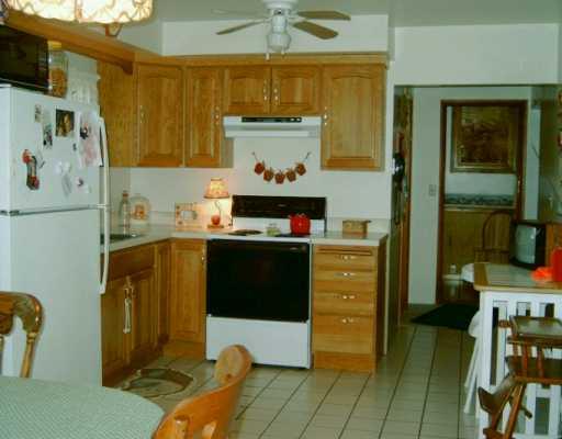 1158 Walton Road Jeannette, PA 15644 - Photo 6 of 8 Kitchen.