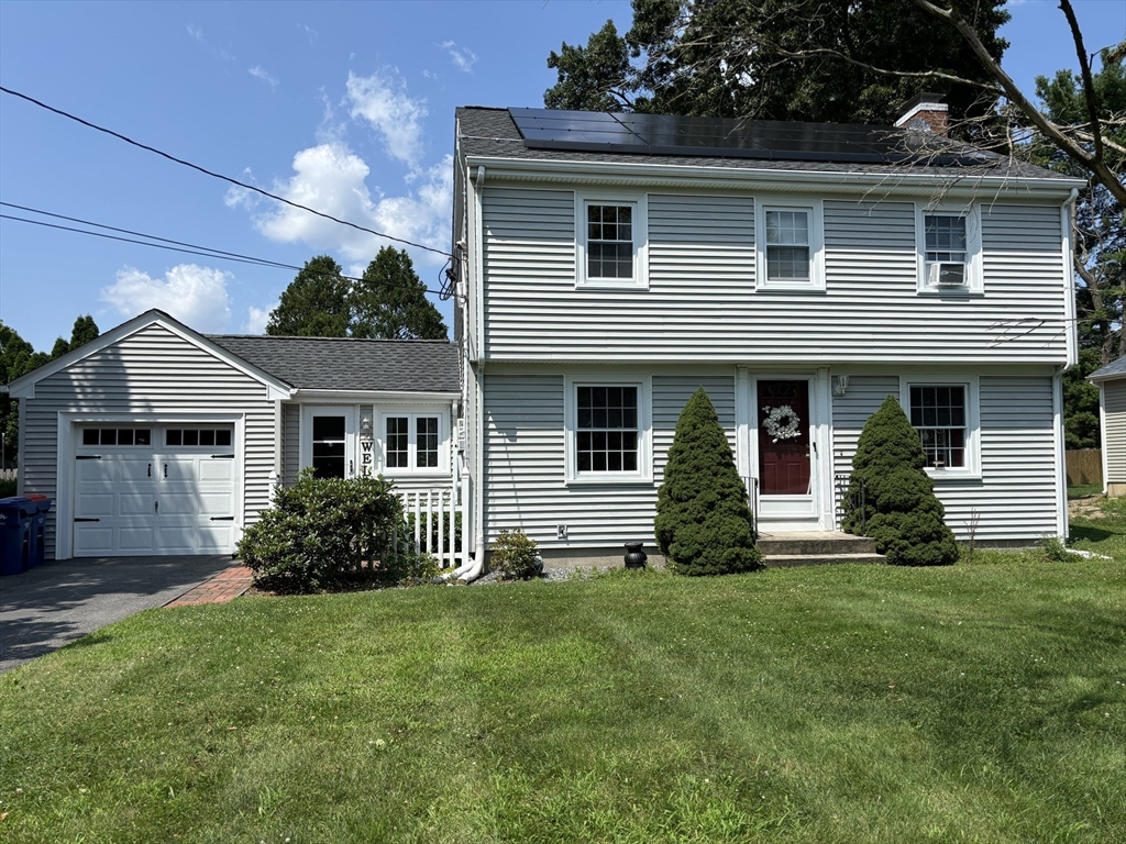 60 Linden Road Seekonk, MA 02771 - Photo 1 of 17 Gallery Image 1