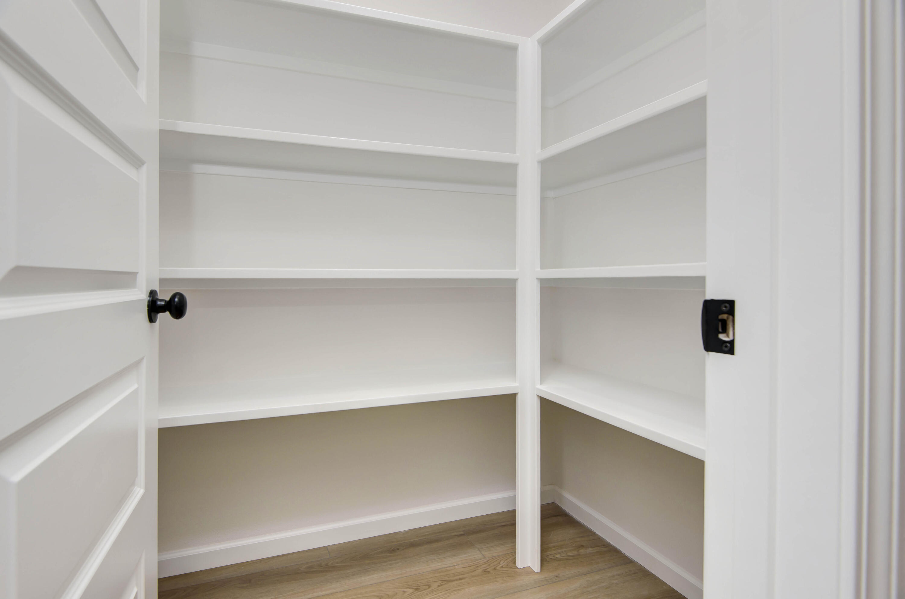 2204 South Grassmier Road, Unit LOT 33 Ozark, MO 65721 - Photo 6 of 29 Pantry
