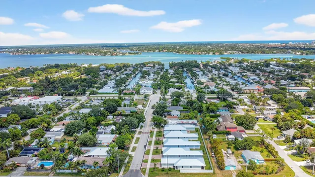 $799,000 | 611 North Loxahatchee Drive, Jupiter, FL 33458