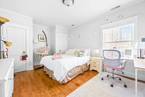 $2,150,000 | 939 Ashland Avenue, Wilmette, IL 60091