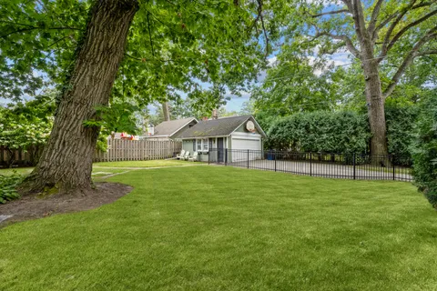 $2,150,000 | 939 Ashland Avenue, Wilmette, IL 60091