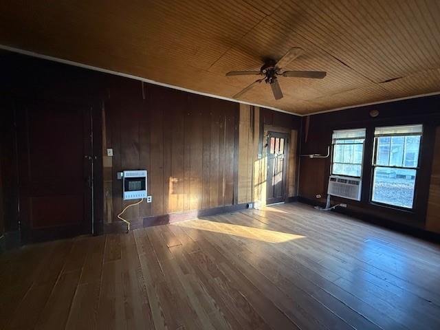 718 12th Street Southeast Paris, TX 75460 - Photo 15 of 20 a view of an empty room with window and wooden floor