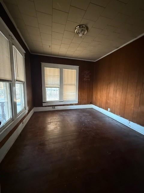 718 12th Street Southeast Paris, TX 75460 - Photo 17 of 20 a view of room and window
