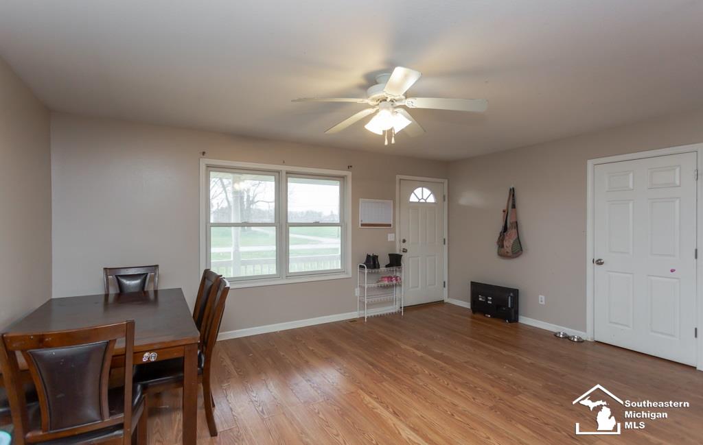 2910 East Valley Road Adrian, MI 49221 - Photo 11 of 37 50029774-10.JPG