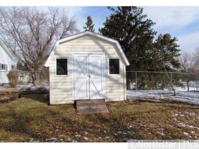 314 North Division Street Roberts, WI 54023 - Photo 7 of 8 Gallery Image 7
