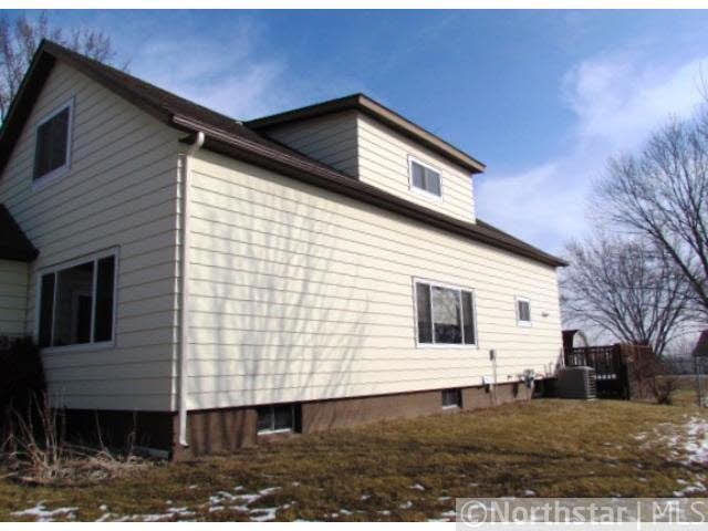 314 North Division Street Roberts, WI 54023 - Photo 8 of 8 Gallery Image 8