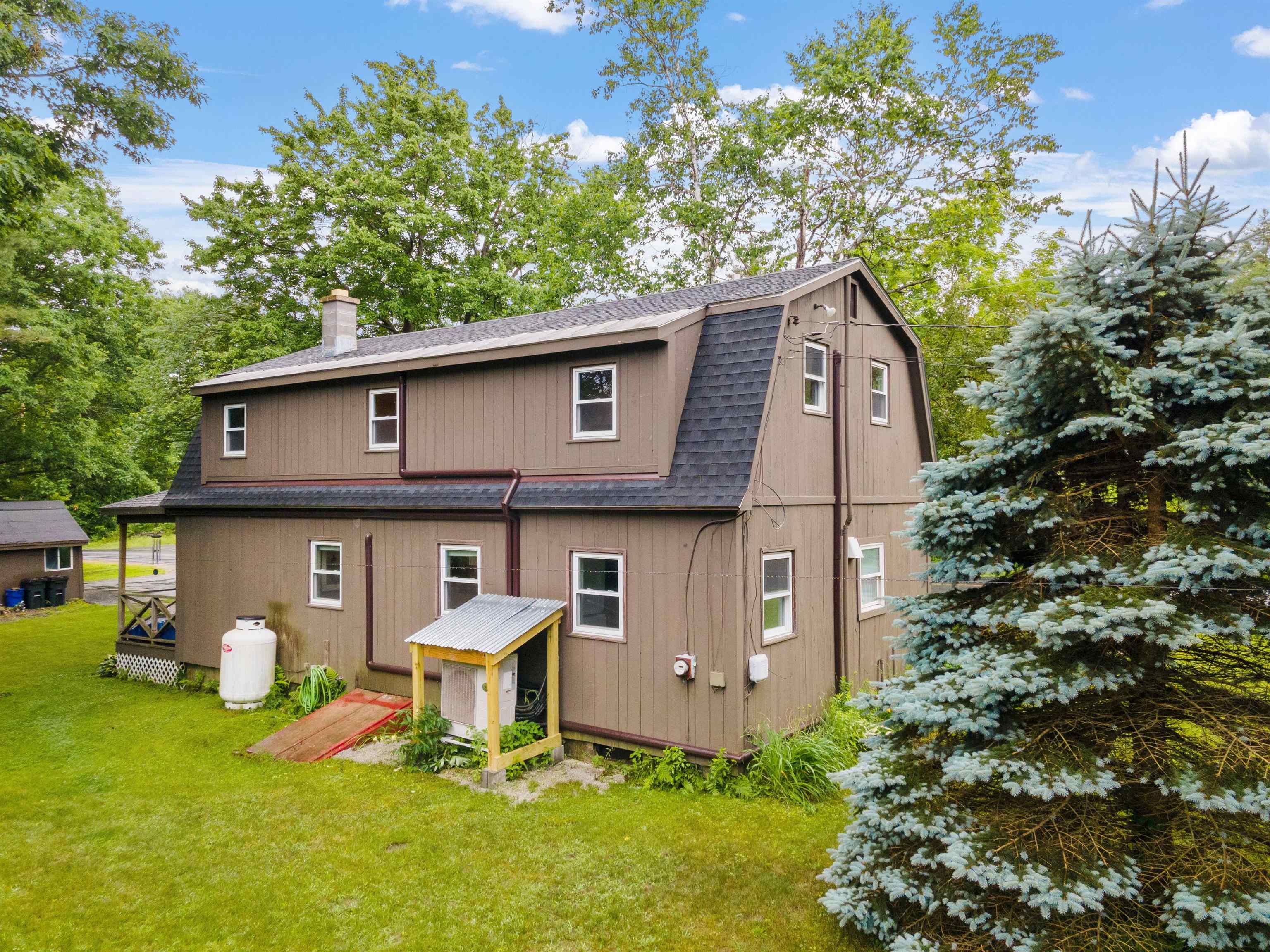 16 Bradford Road Sunapee, NH 03782 - Photo 13 of 40