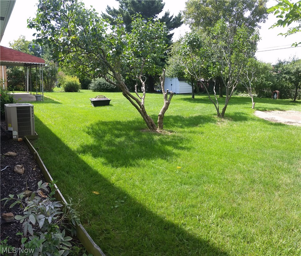 7072 Ridge Road Parma, OH 44129 - Photo 14 of 15