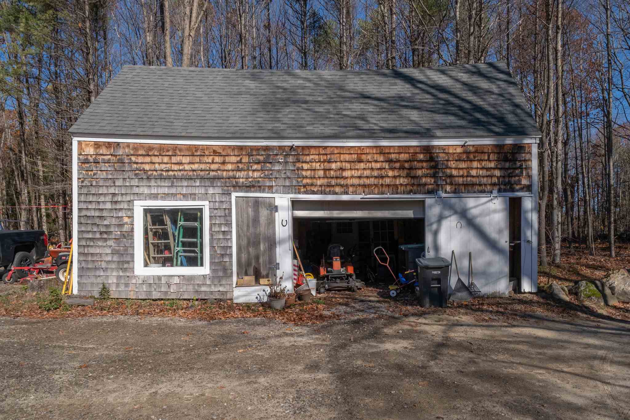 56 Calef Hill Road Franklin, NH 03235 - Photo 5 of 40