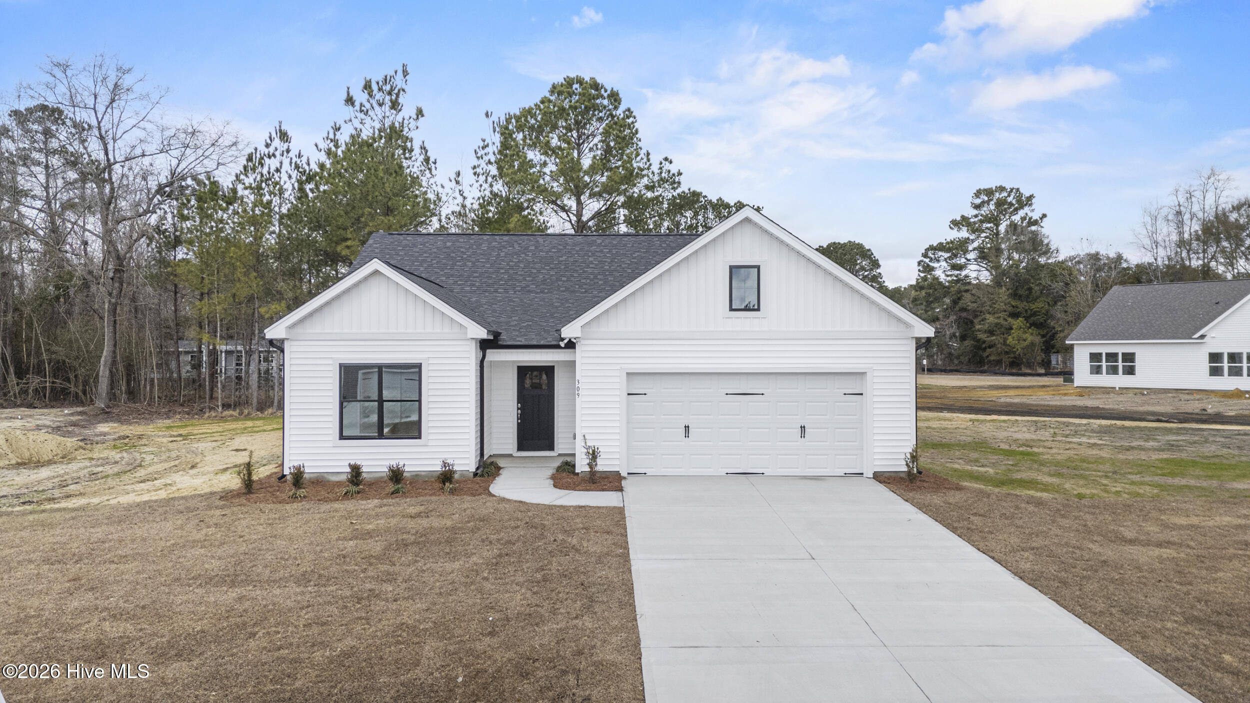 309 Riva Ridge Burgaw, NC 28425 - Photo 4 of 34 Gallery Image 4