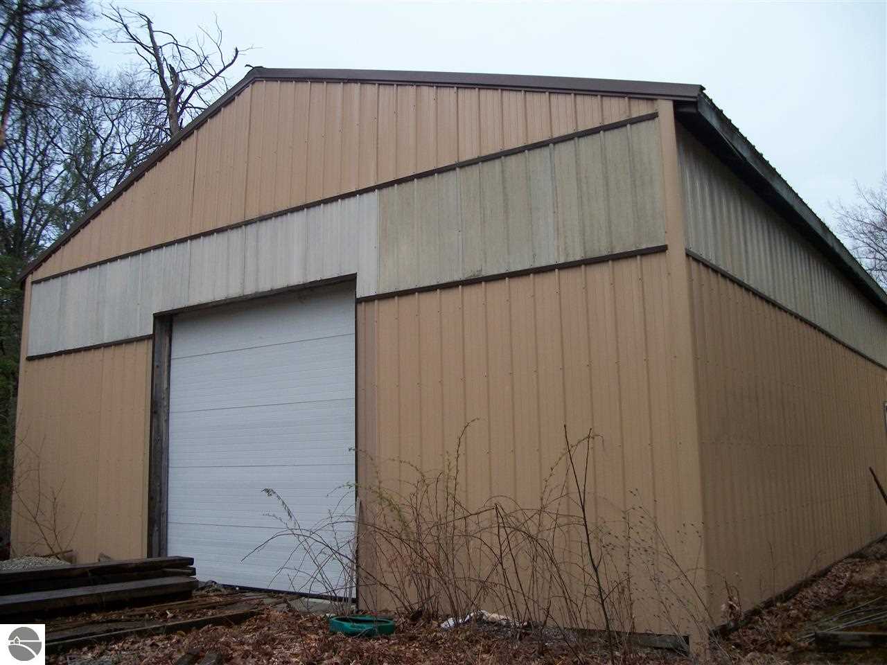 8415 Chain Lake Road South Branch, MI 48761 - Photo 7 of 9 1784327-6.JPG